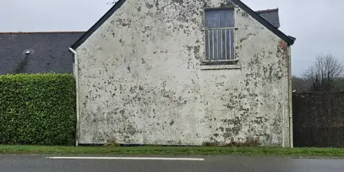 Mai 2026 : ravalement de façade (photo avant)